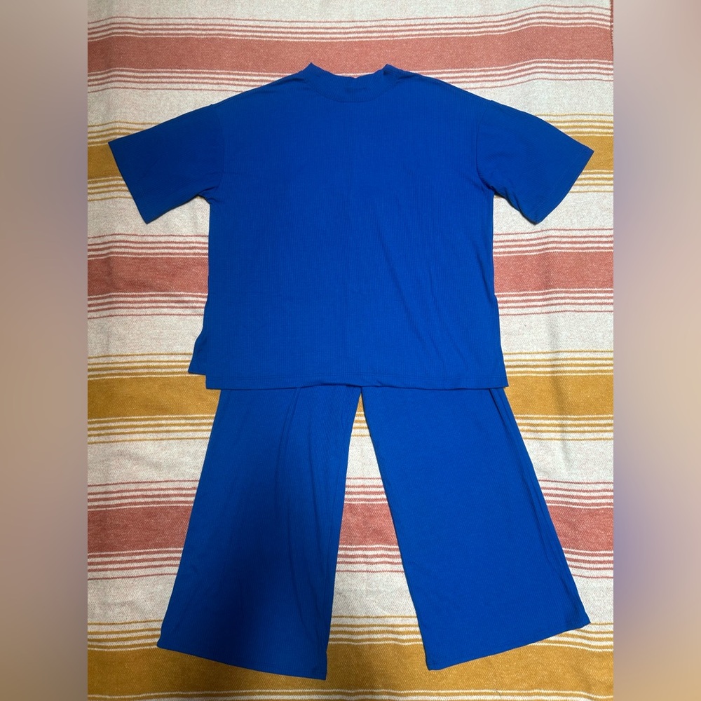 Dressed in Lala Lex Ribbed Playsuit in Royal Blue size SMALL - Picture 3 of 9